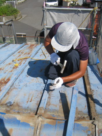 M様邸の屋根葺き替えの様子