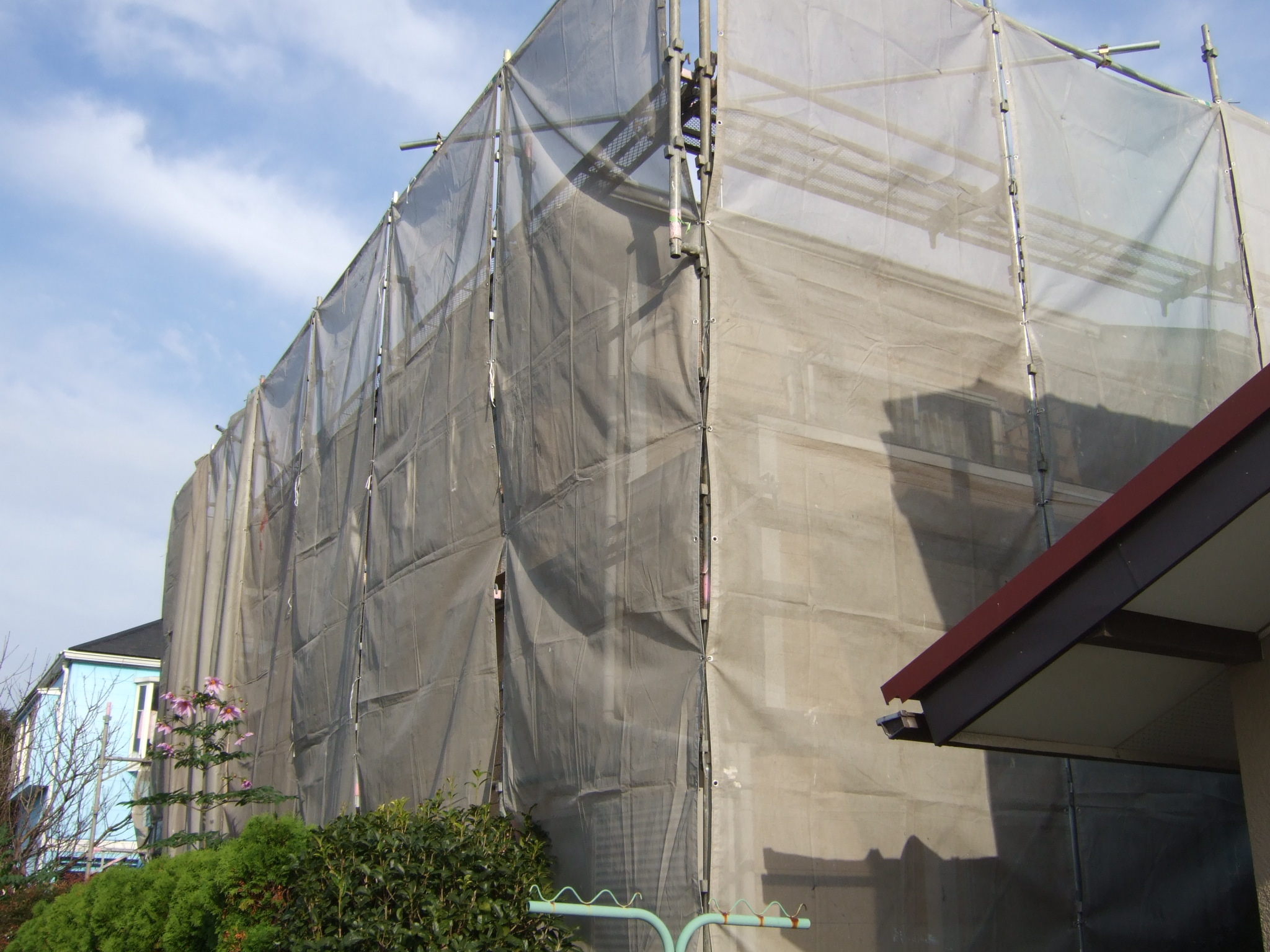 K様邸の足場組立の様子