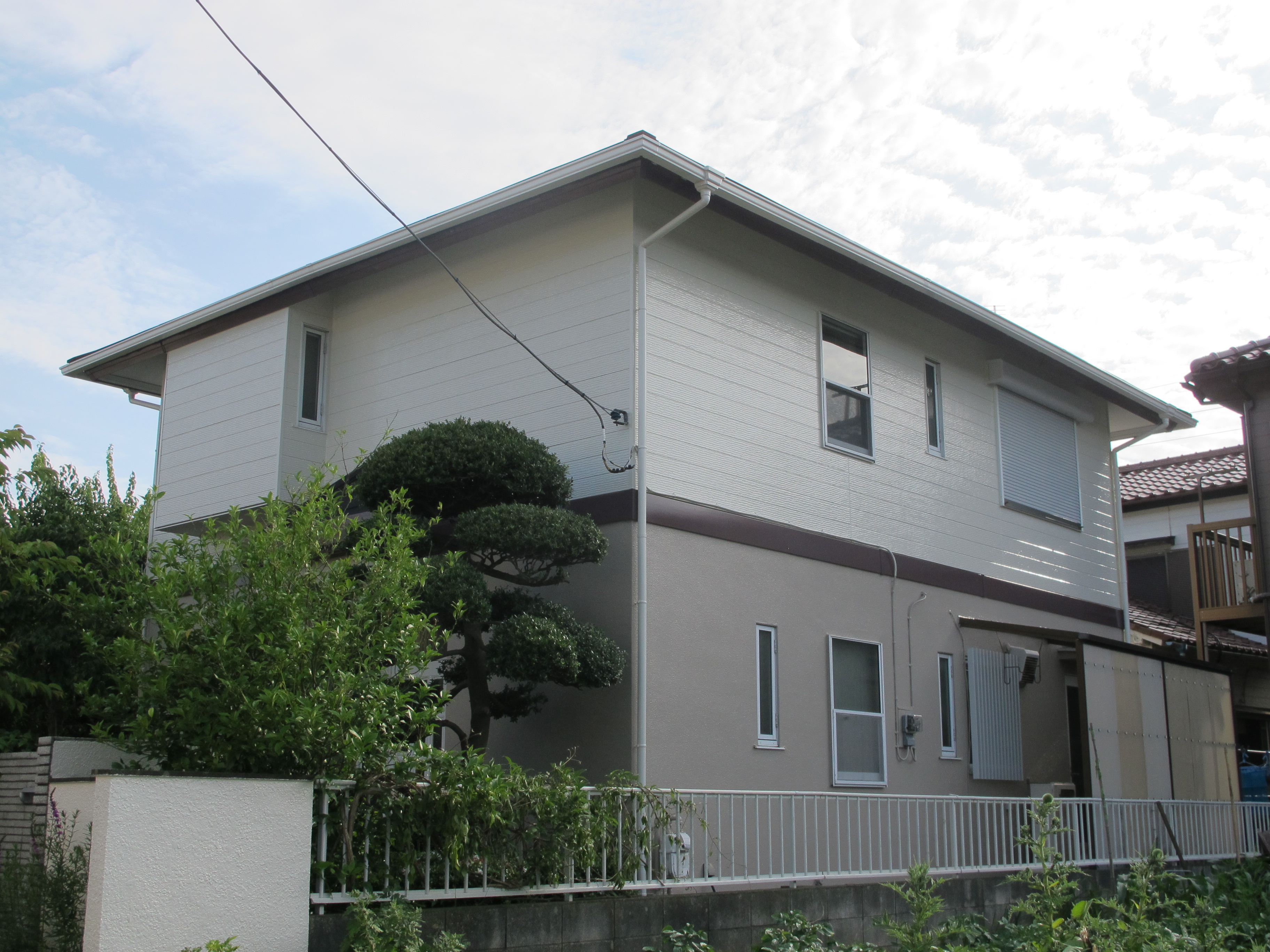 松戸市W様邸の外壁塗装後の様子