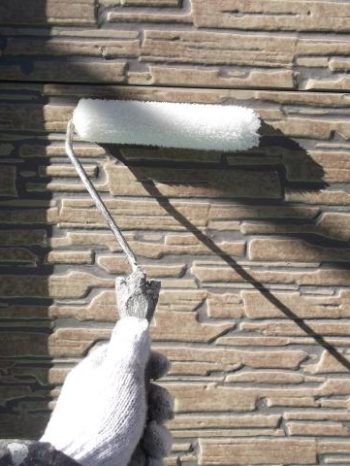 我孫子市K様邸の外壁クリヤー塗装2回目の様子