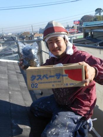 取手市O様邸のコロニアル縁切り部材のタスペーサー