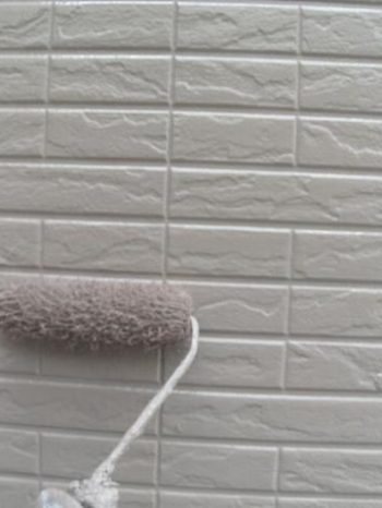 牛久市T様邸の外壁上塗り